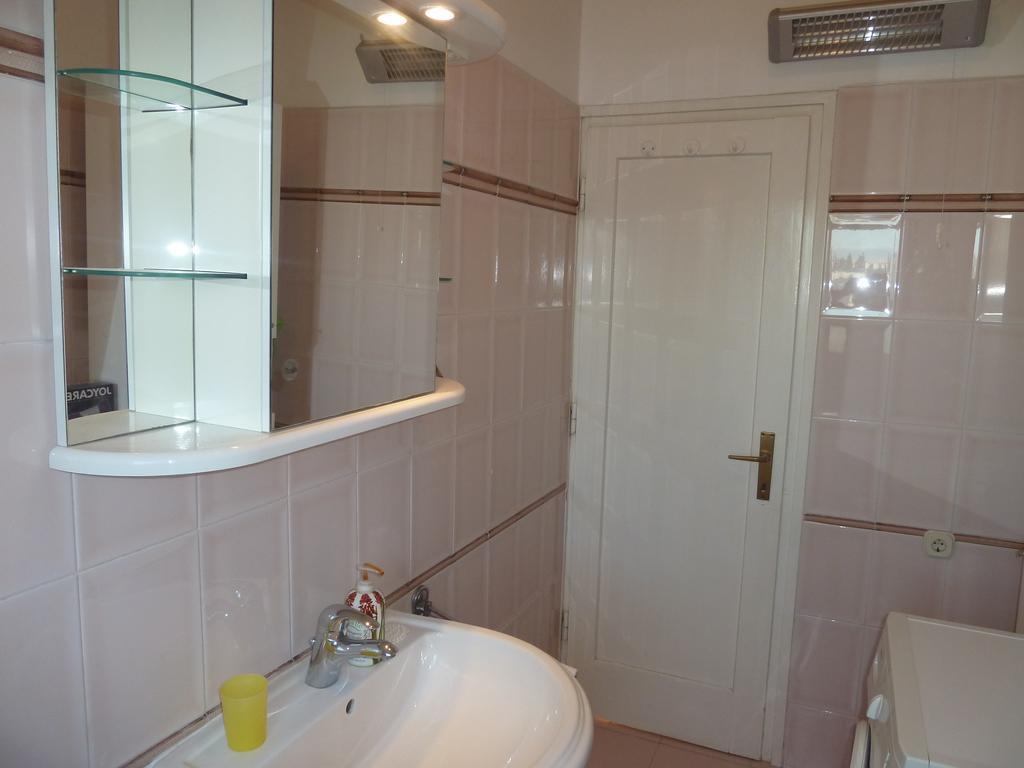 Apartment Marina Задар Стая снимка